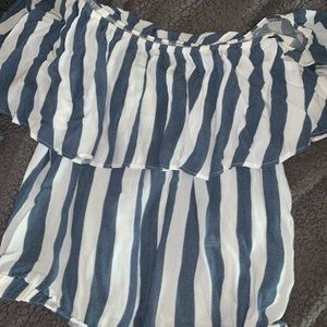 Fr the shoulder blouse